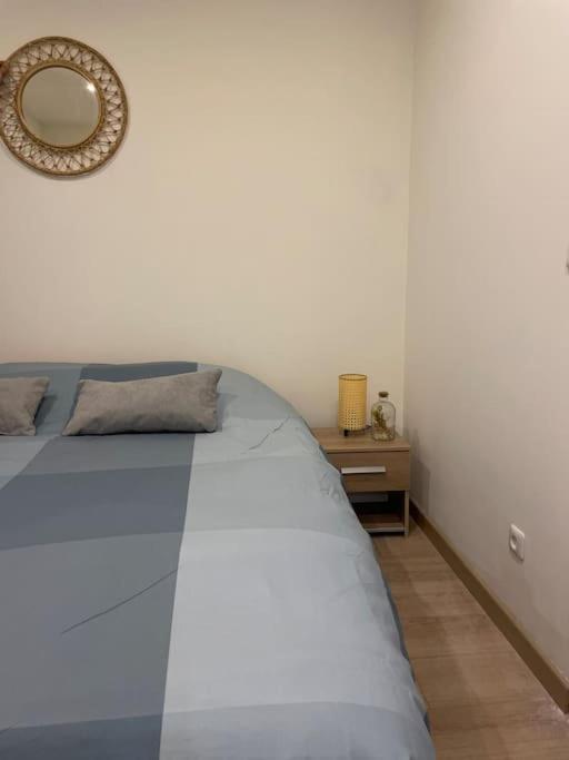 Neuf & Moderne Orgelet: Confort Assure Apartment *